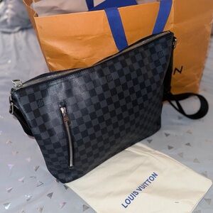 Authentic Louis Vuitton Damier Graphite Mick GM
